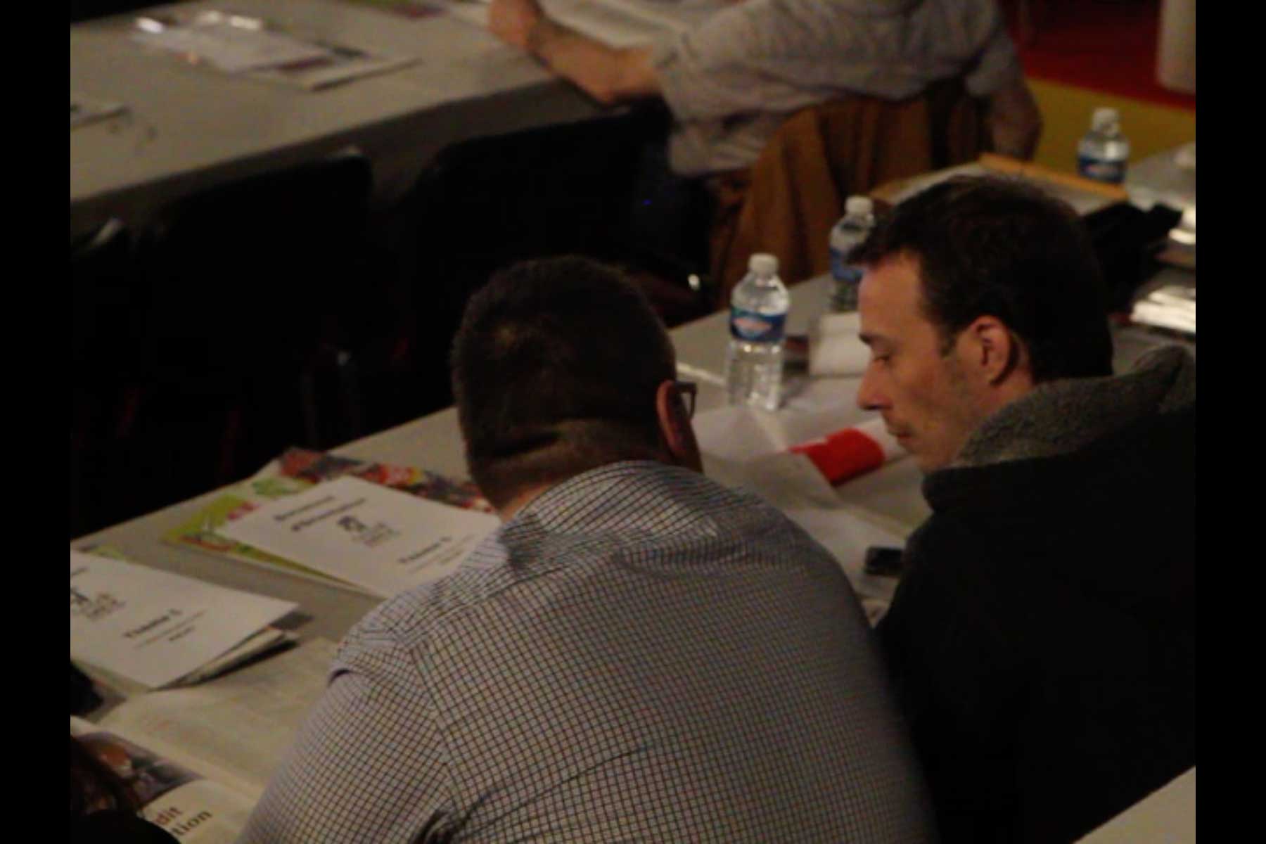 Der Gewerkschafter Tenessee Garcia und Emmanuel Roux auf dem 51. Kongress der CGT  Fotografie von Heiko Schäfer