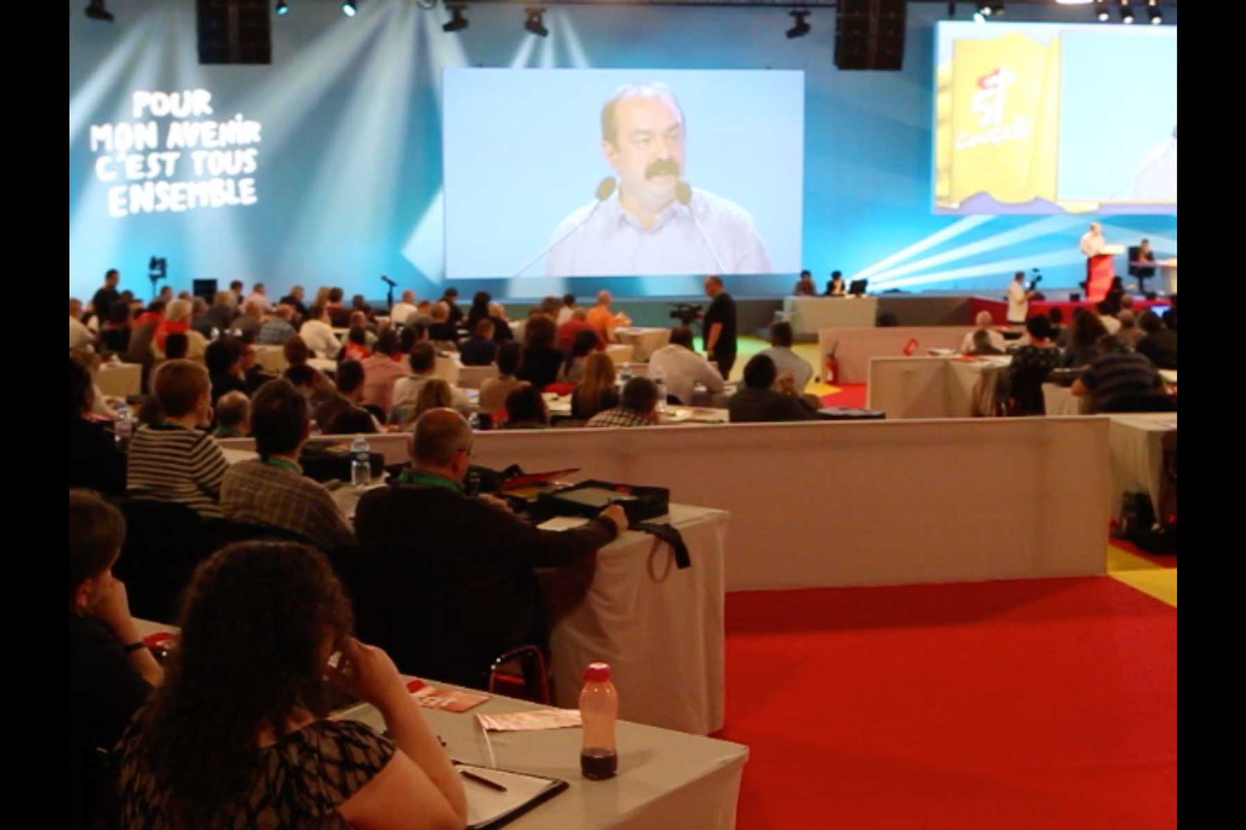 Der Generalsekretär der CGT am Rednerpult  Fotografie von Heiko Schäfer