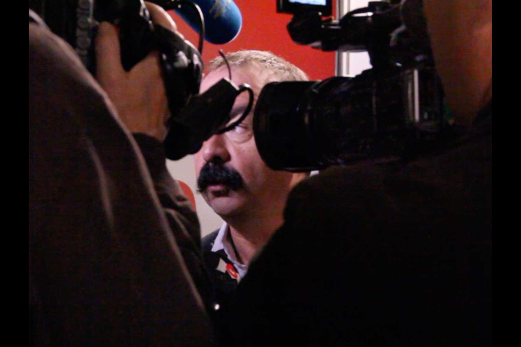 Eine Pressekonferenz mit dem Generalsekretär der CGT Philippe Martinez  Fotografie von Heiko Schäfer