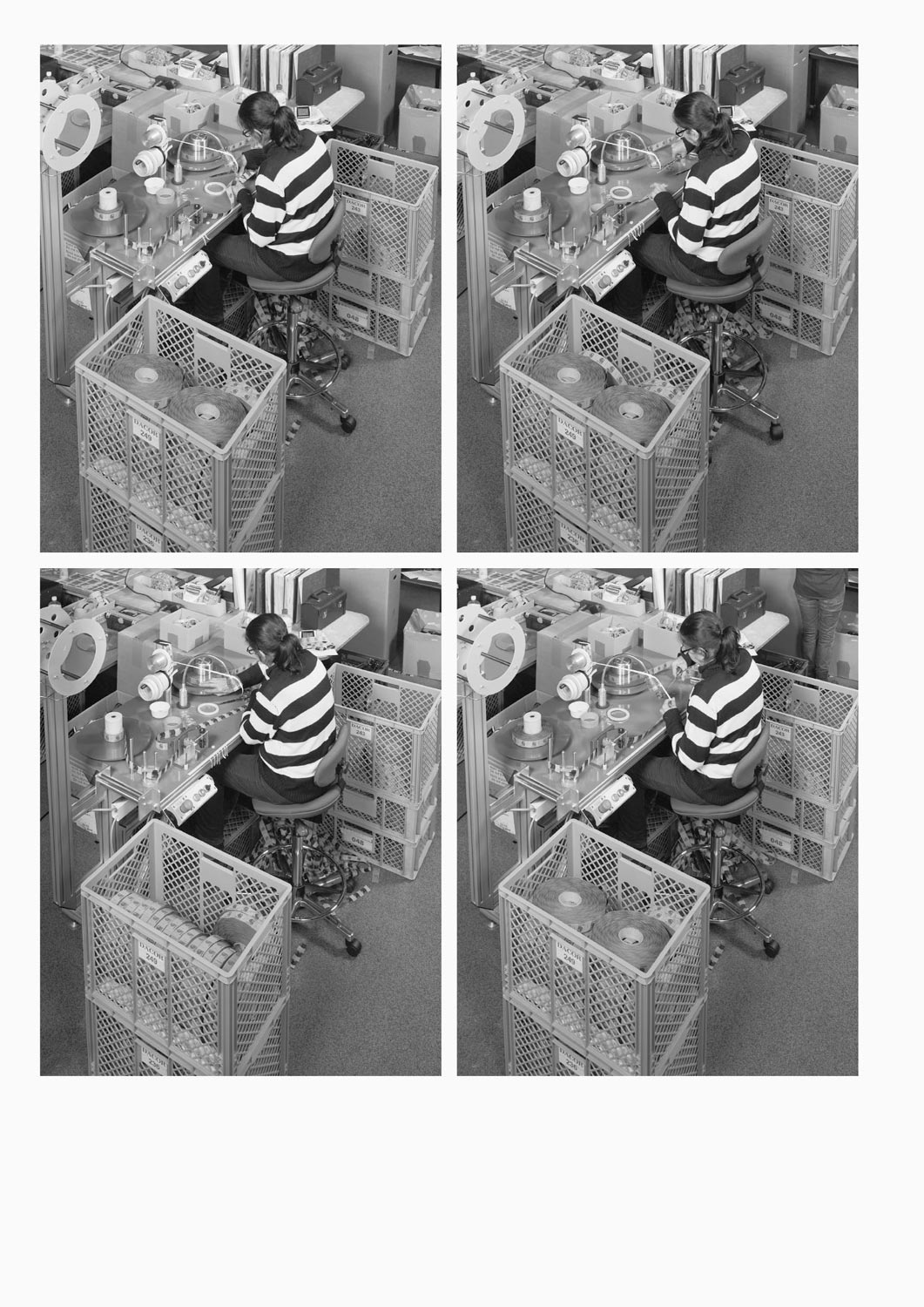 Eine Textilarbeiterin arbeitet an einer Maschine in der Firma Darcor Etiketten  Fotografie von Heiko Schäfer