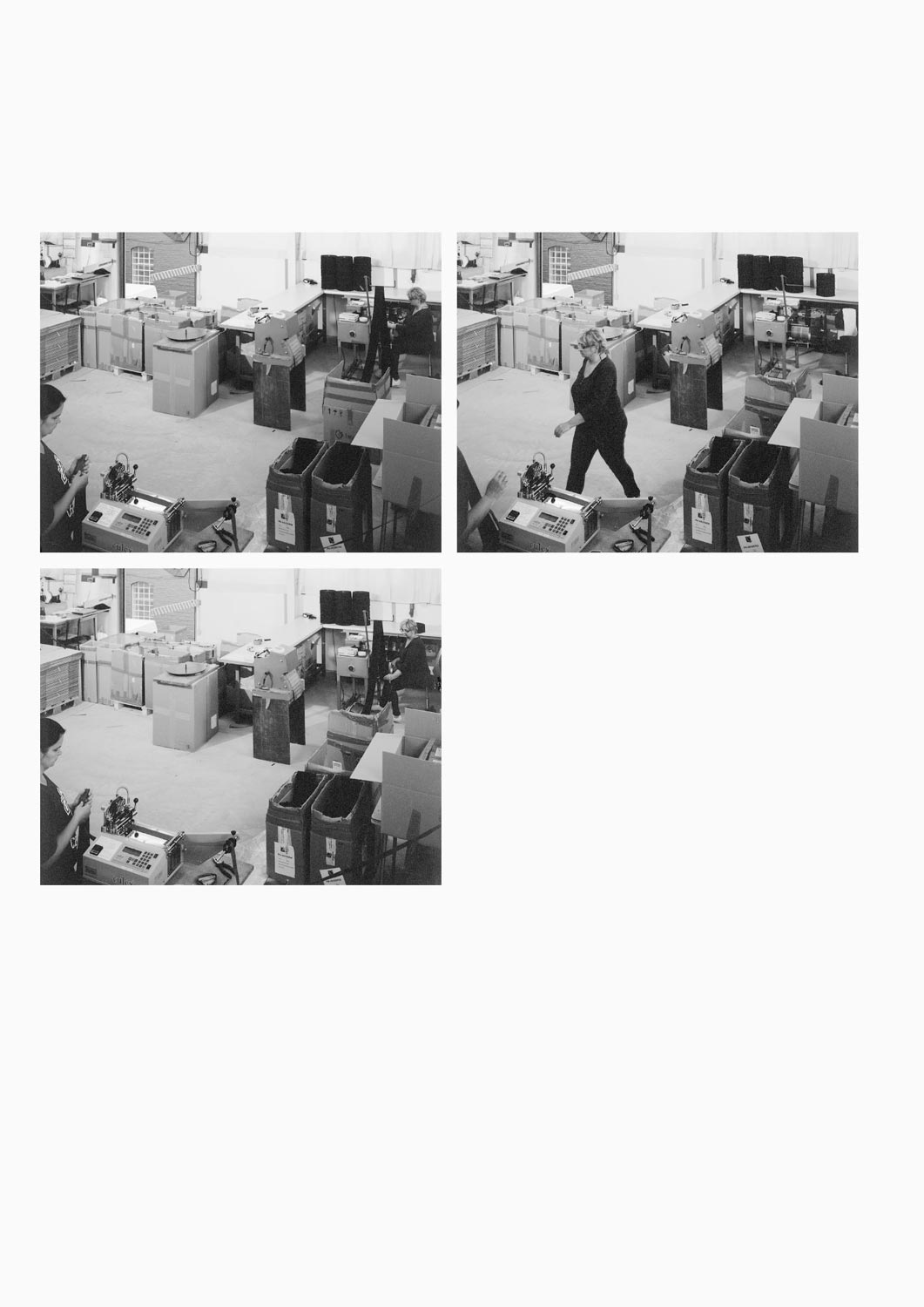 Eine Textilarbeiterin arbeitet in einer Halle der Firma M. Batex  Fotografie von Heiko Schäfer