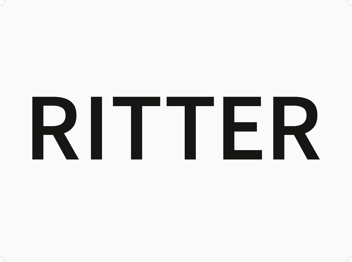 Schriftfotoprint mit dem Wort Ritter vom Titel der Arbeit Der Fall Ritter  Kunstwerk von Heiko Schäfer